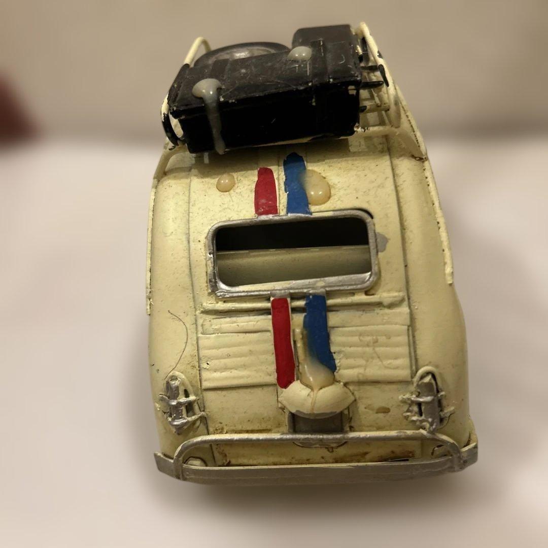 ブリキのミニカー　アメリカ製