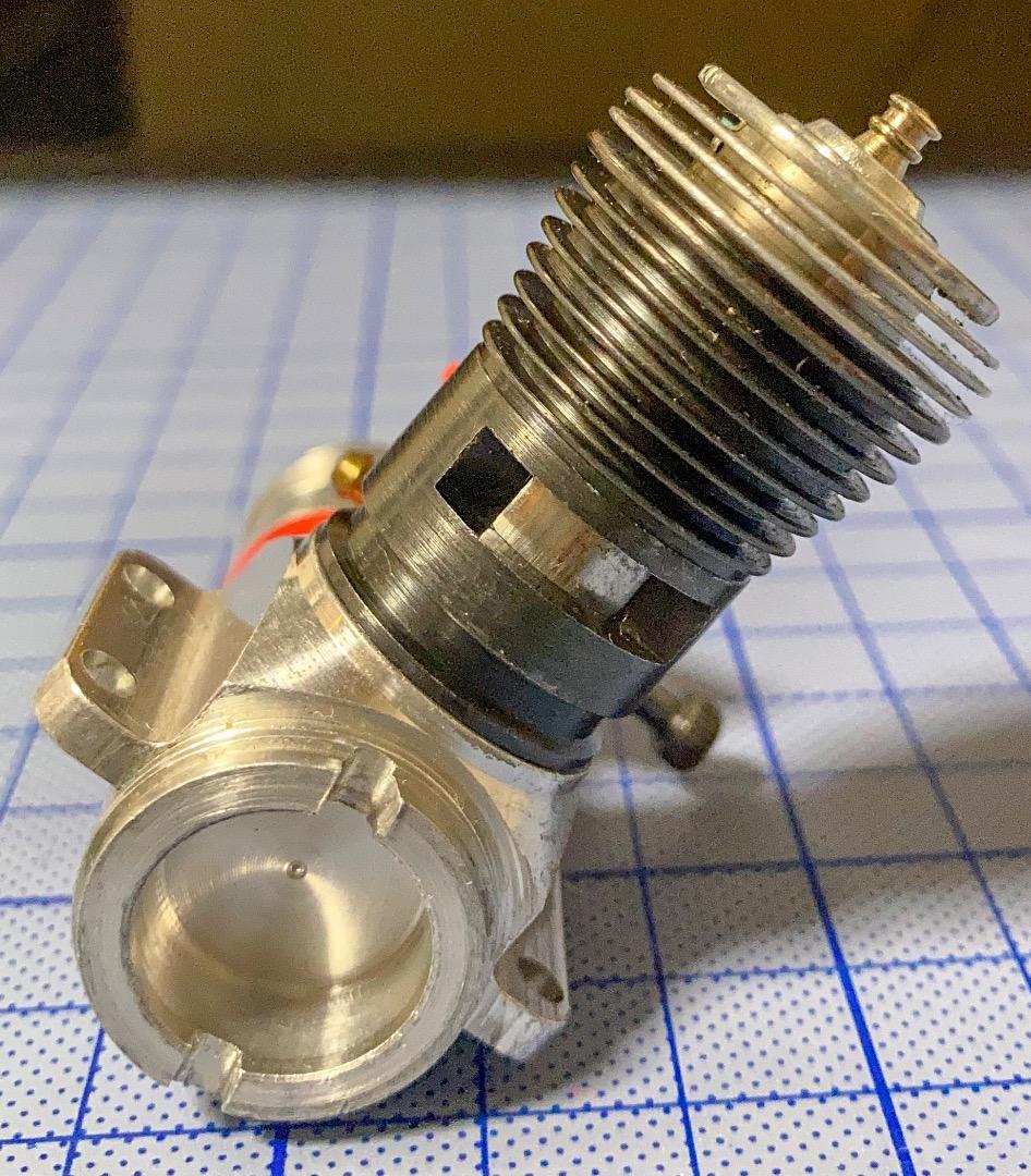 ●COX●メダリオン Medallion .09●RC飛行機用小型エンジン●