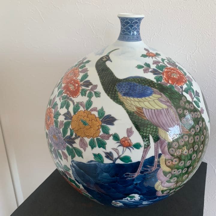 玄輝陶房　有田焼 名匠　村上玄輝　作　孔雀絵　花瓶　壷　オブジェ