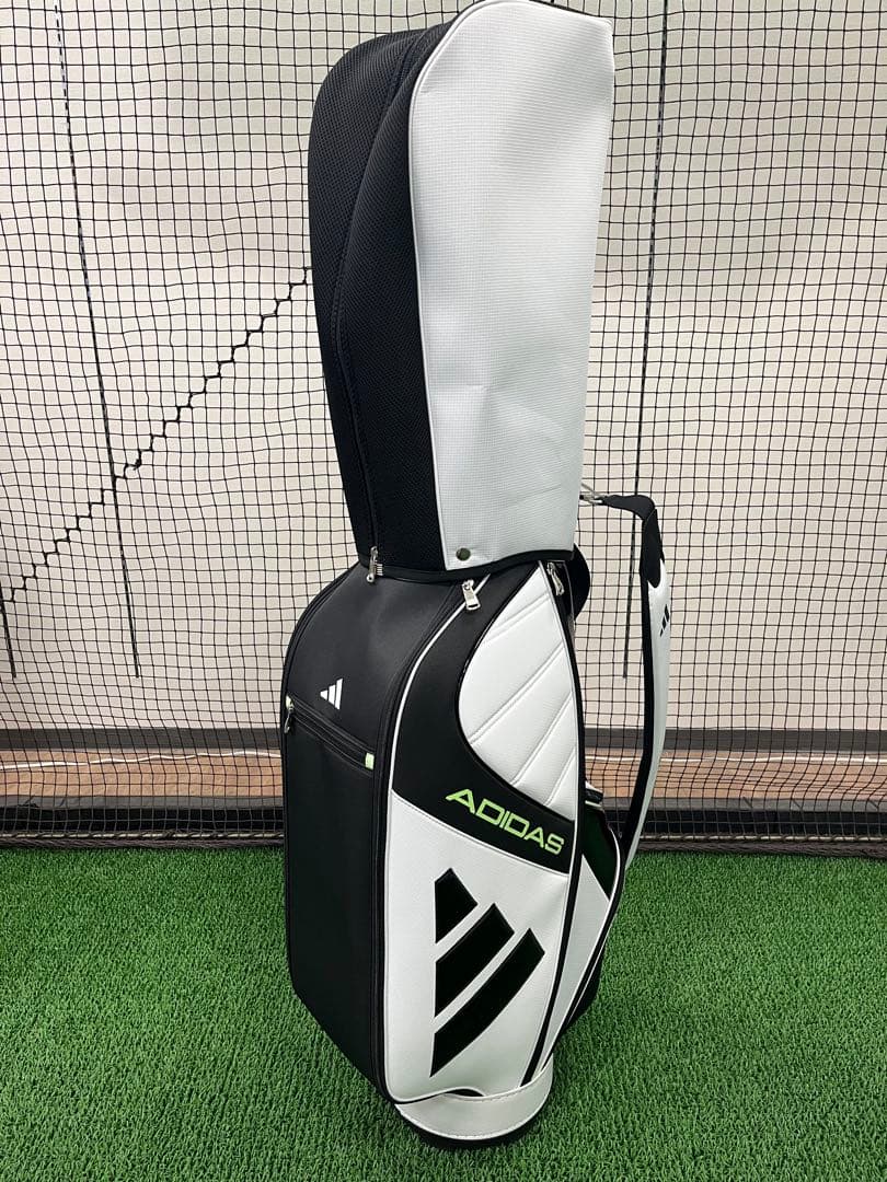 新品 アディダス 軽量キャディバッグ