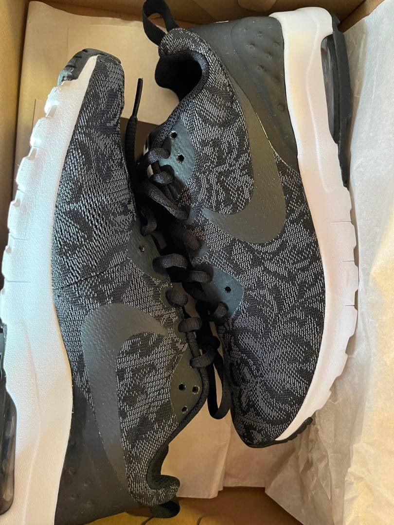 限定Nike ランニングシューズ ブラック/グレー