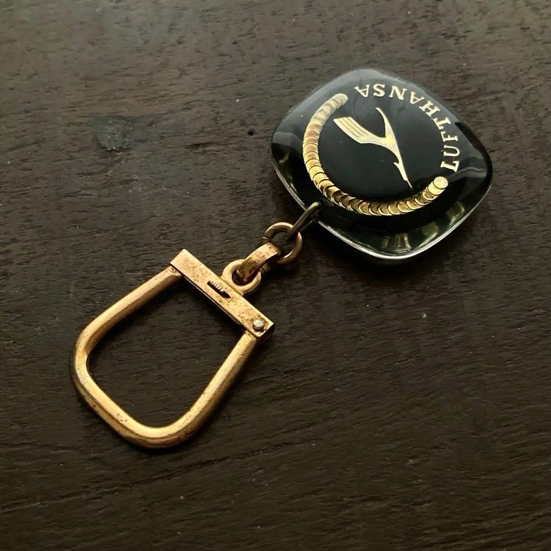 ブルボンキーホルダー　Lufthansa