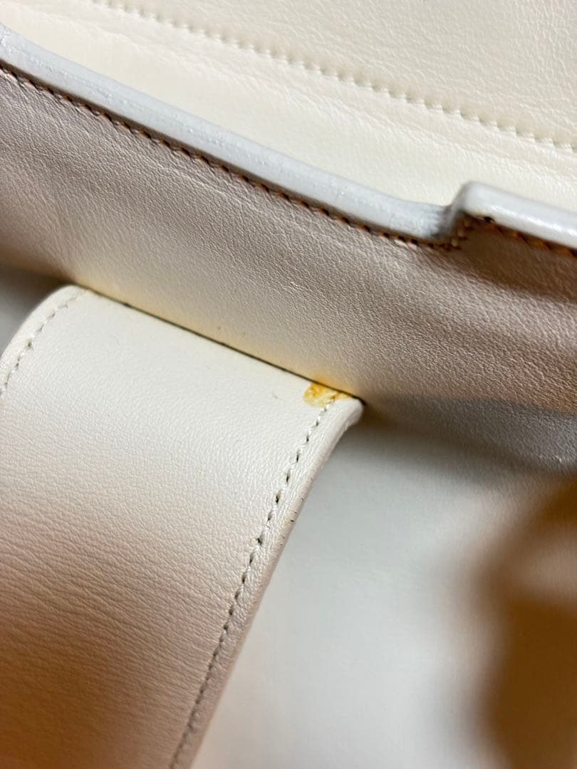 【YVES SAINT LAURENT】 クラシック Yライン カバス