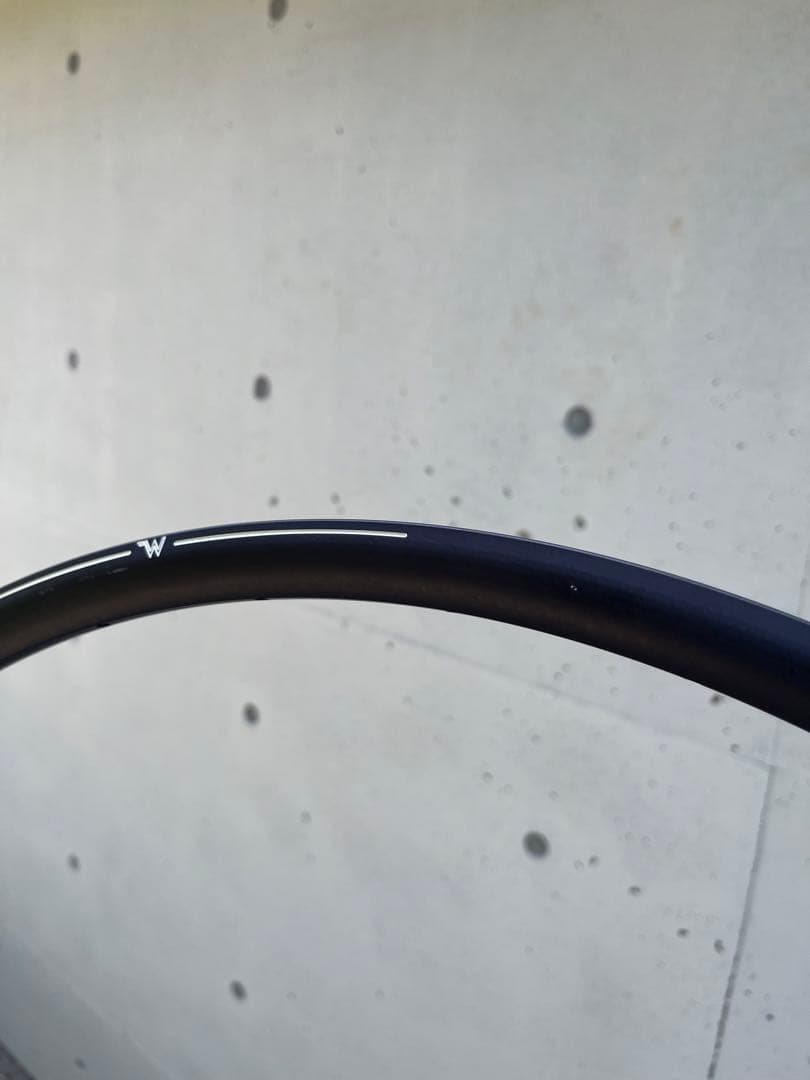 パーツ WHITE INDUSTRIES G25A 700c/32H