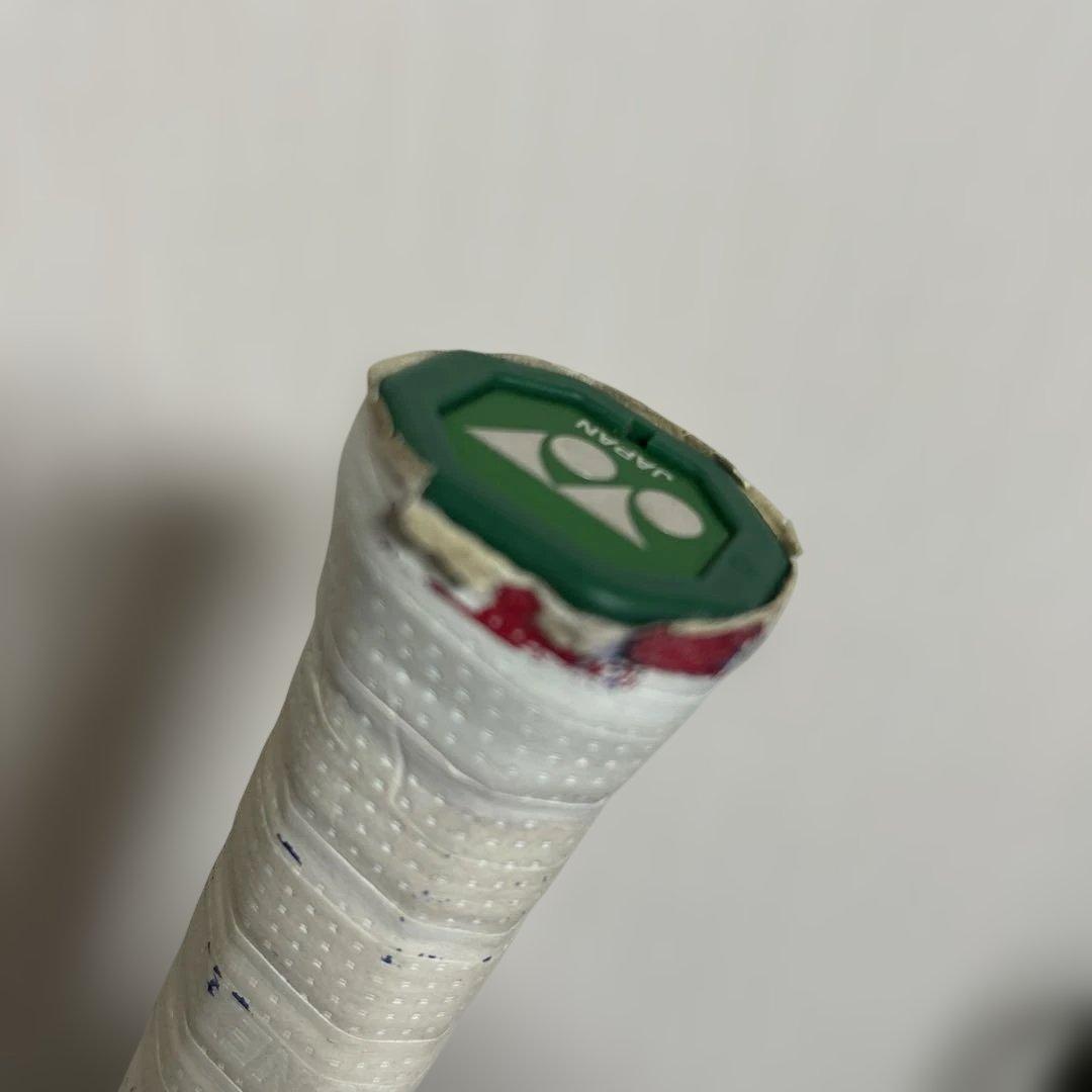 ヨネックスラケットEZONE 100SL