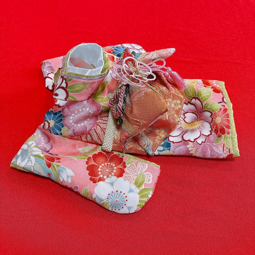 即納✨犬の着物✨犬用本格振袖 犬服 S 髪飾り付き 正絹金彩入り ピンク