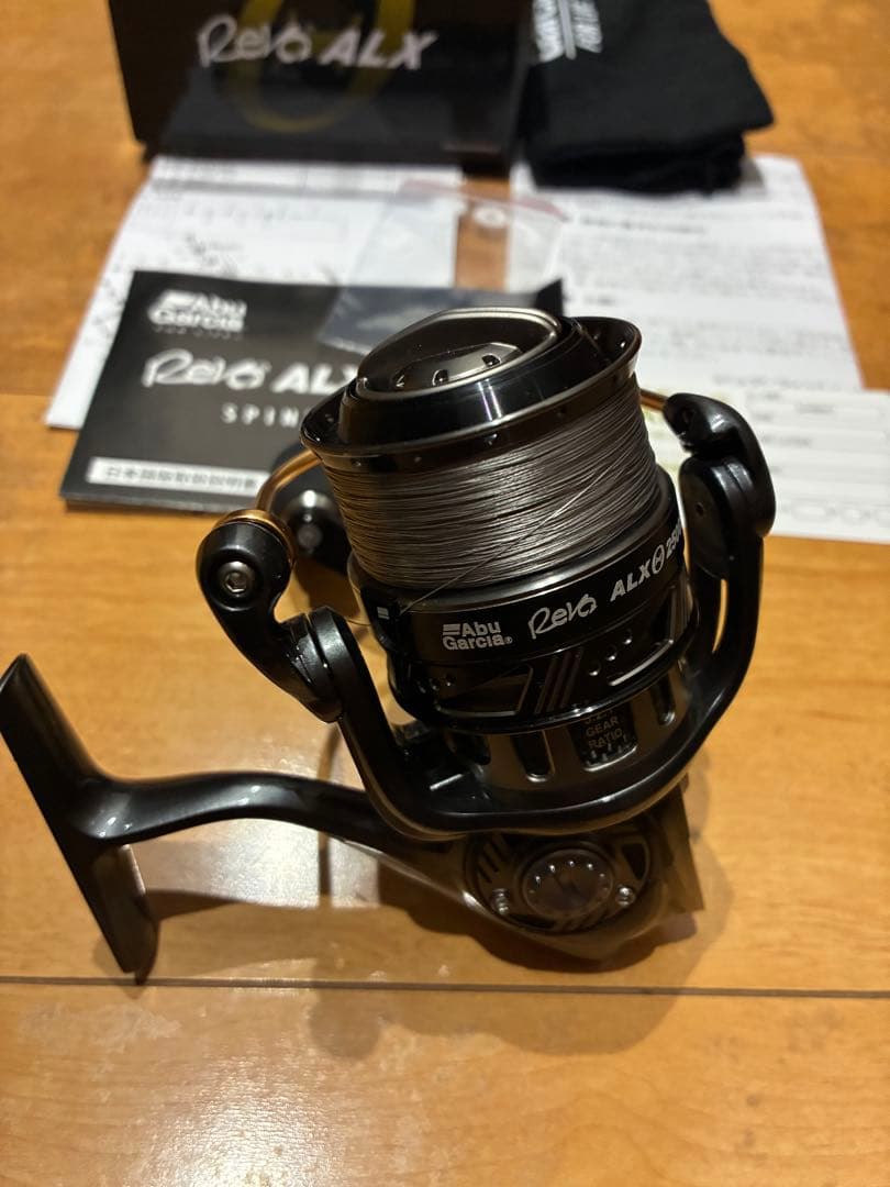 アブ　Revo ALX THETA 2500s