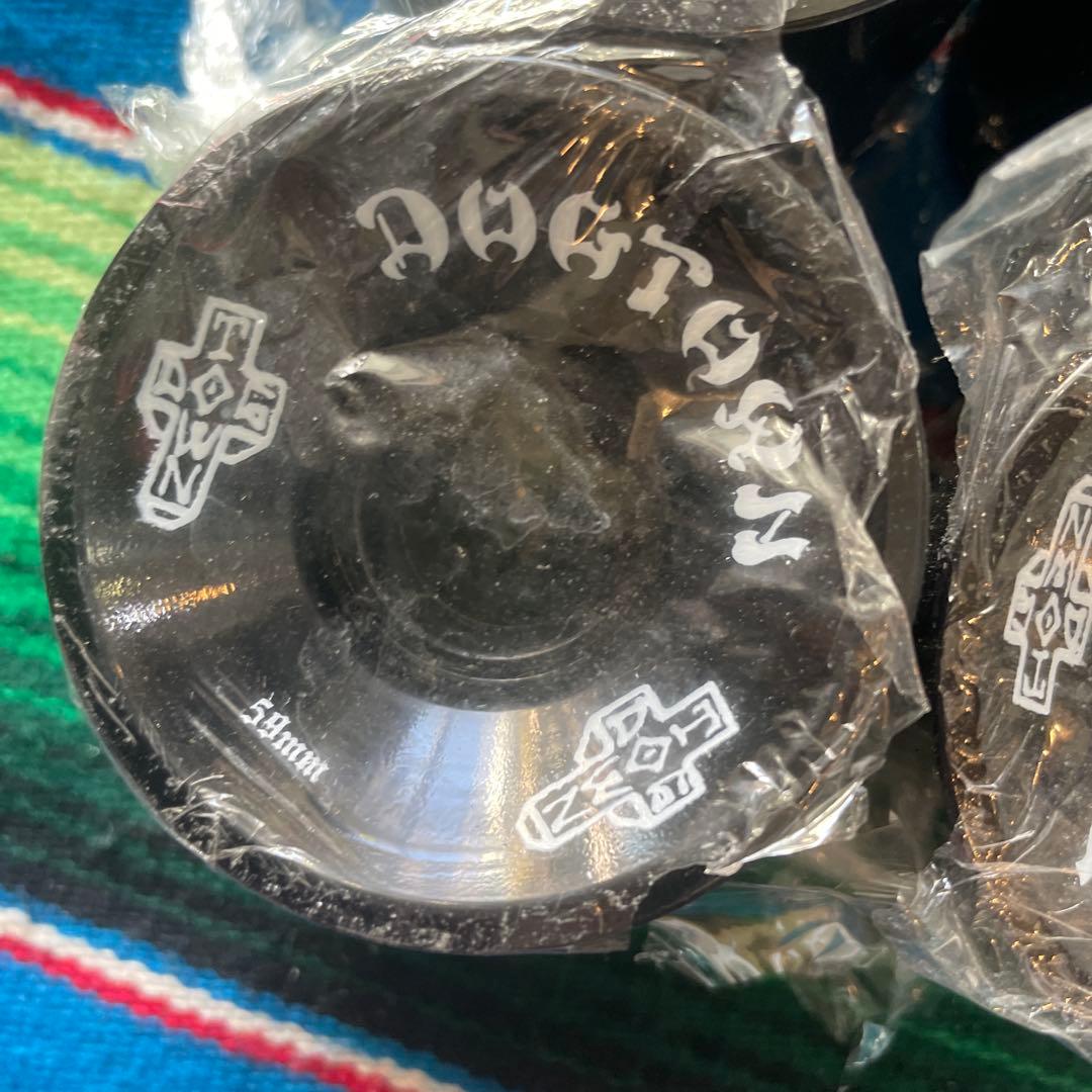 DOGTOWN スケートボードウィール 59mm 4個セット
