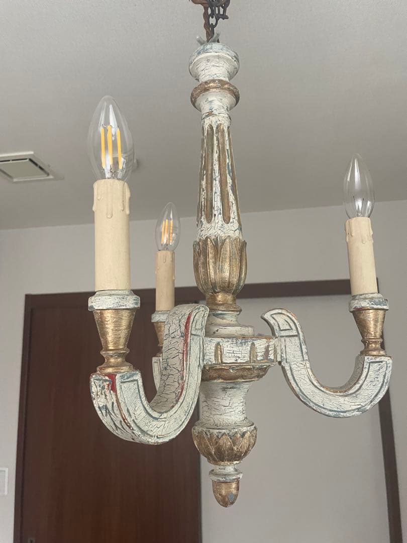 アンティーク　ペイント　ビンテージ　木製シャンデリア　キャンドル　ろうそく型