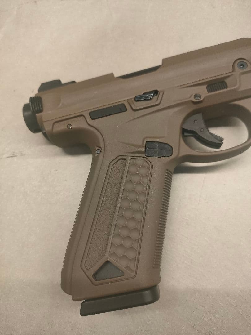 AP01 ガスガン デザートカラー