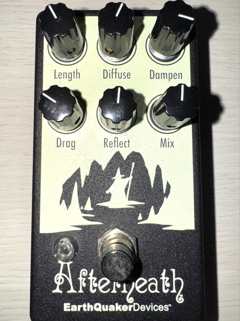 EarthQuaker Devices Afterneath ギターエフェクター