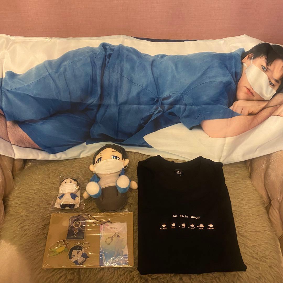 コレコレ　グッズ　ぬいぐるみ　抱き枕　まとめ売り