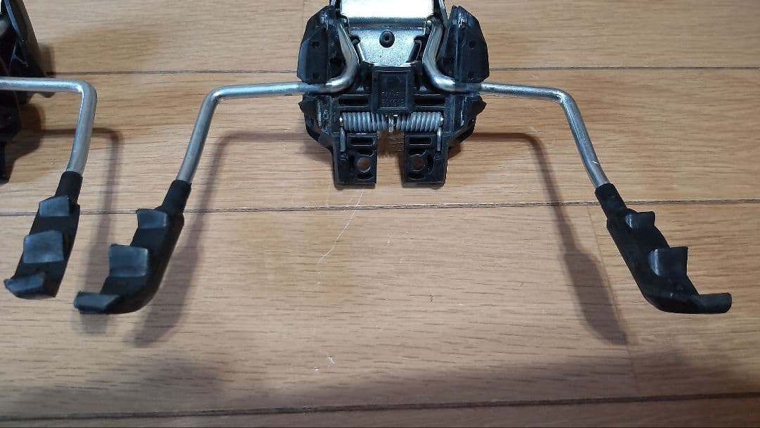 ❪使用一回 美品❫マーカー MARKER フリーライドブレーキ 136㎜