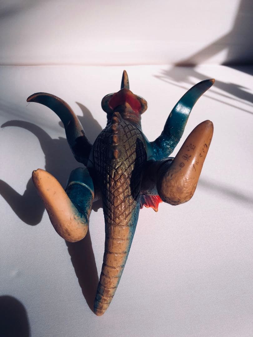 ブルマァク ガイガン ソフビ 1970年代/1992年復刻ガイガン　2体