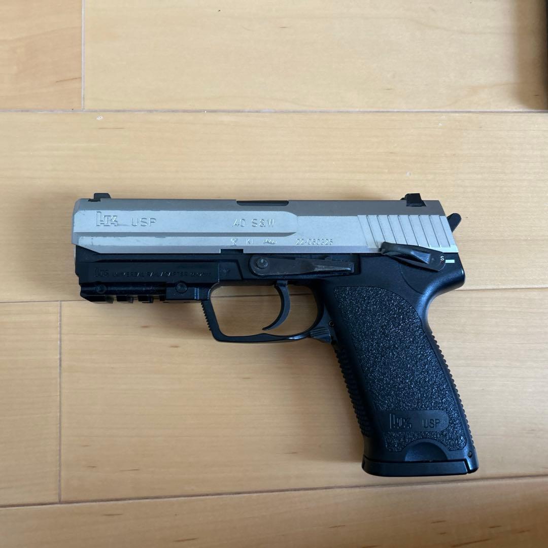 東京マルイg36c 電動ガン18歳以上バッテリー&充電器　電動ハンドガンUSP