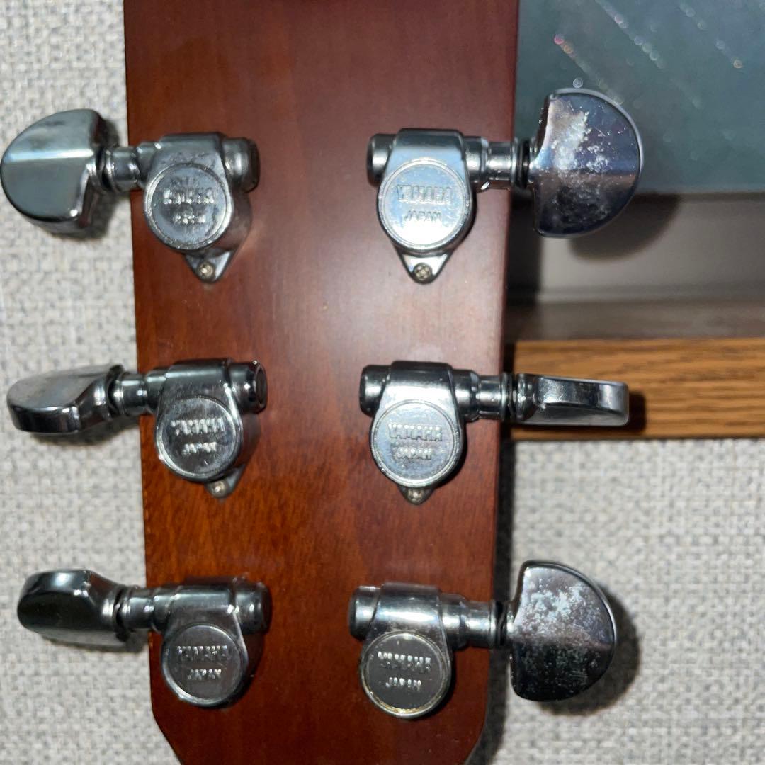 ヤマハ　アコースティックギター FG301