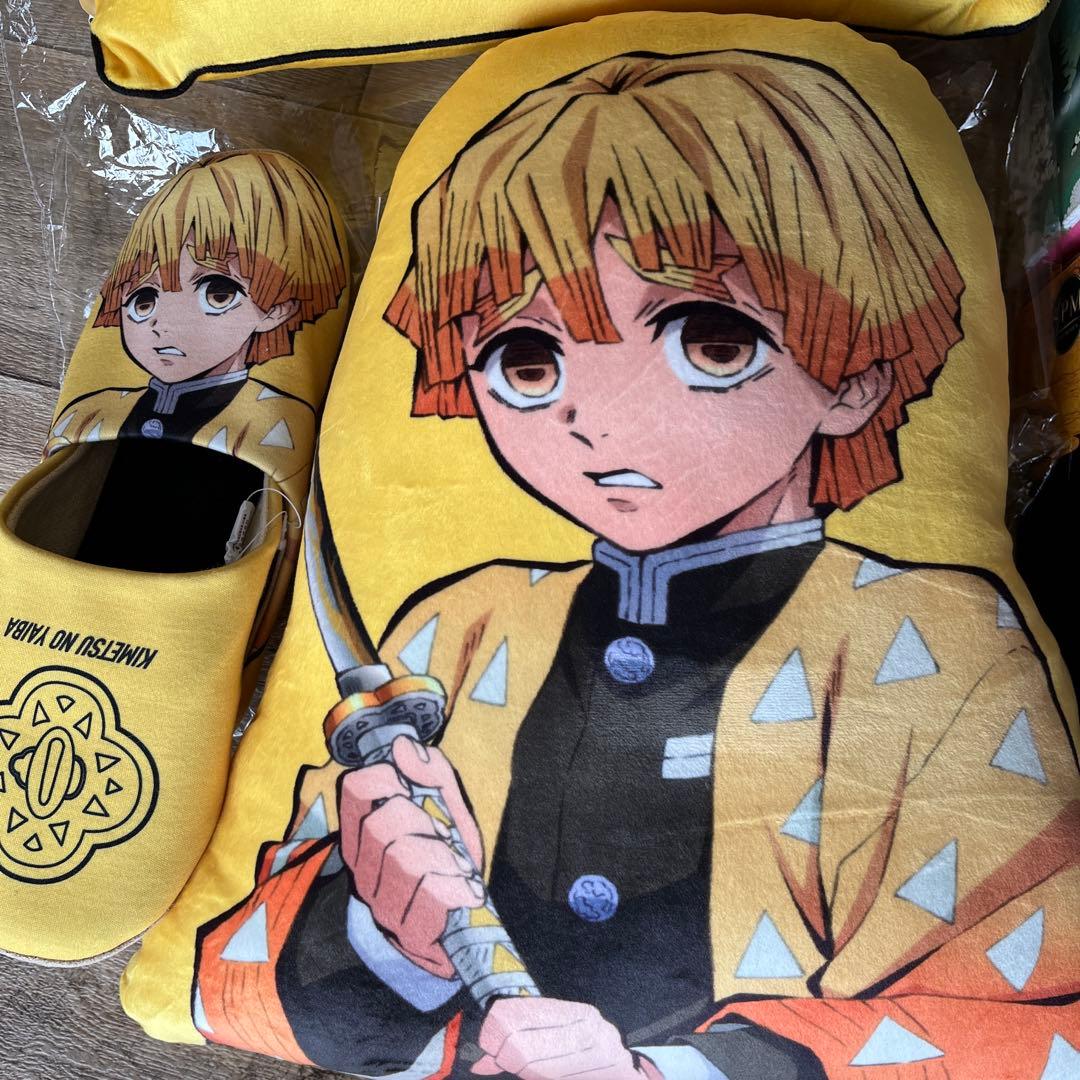 (^-^)鬼滅の刃*キャラクターグッズ セット*