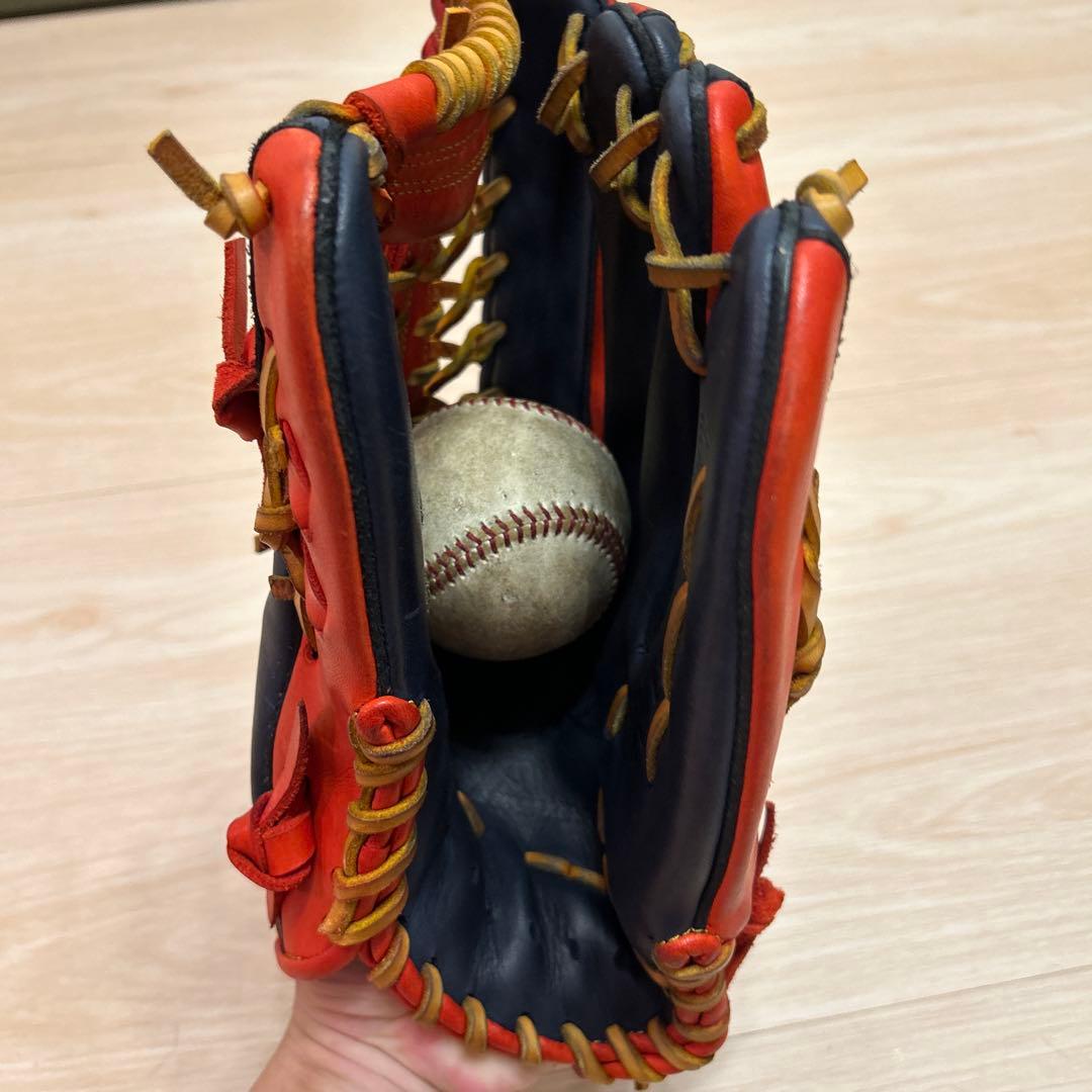 軟式外野手用坂口選手モデル