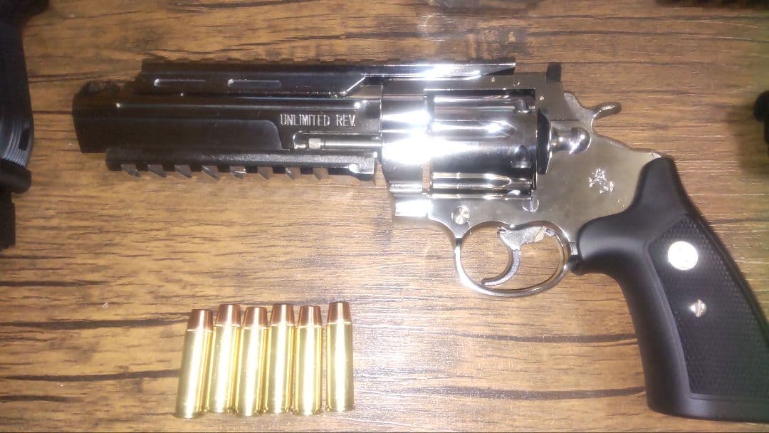 ガスガン　マルシン　アンリミテッドリボルバーなど　セット品