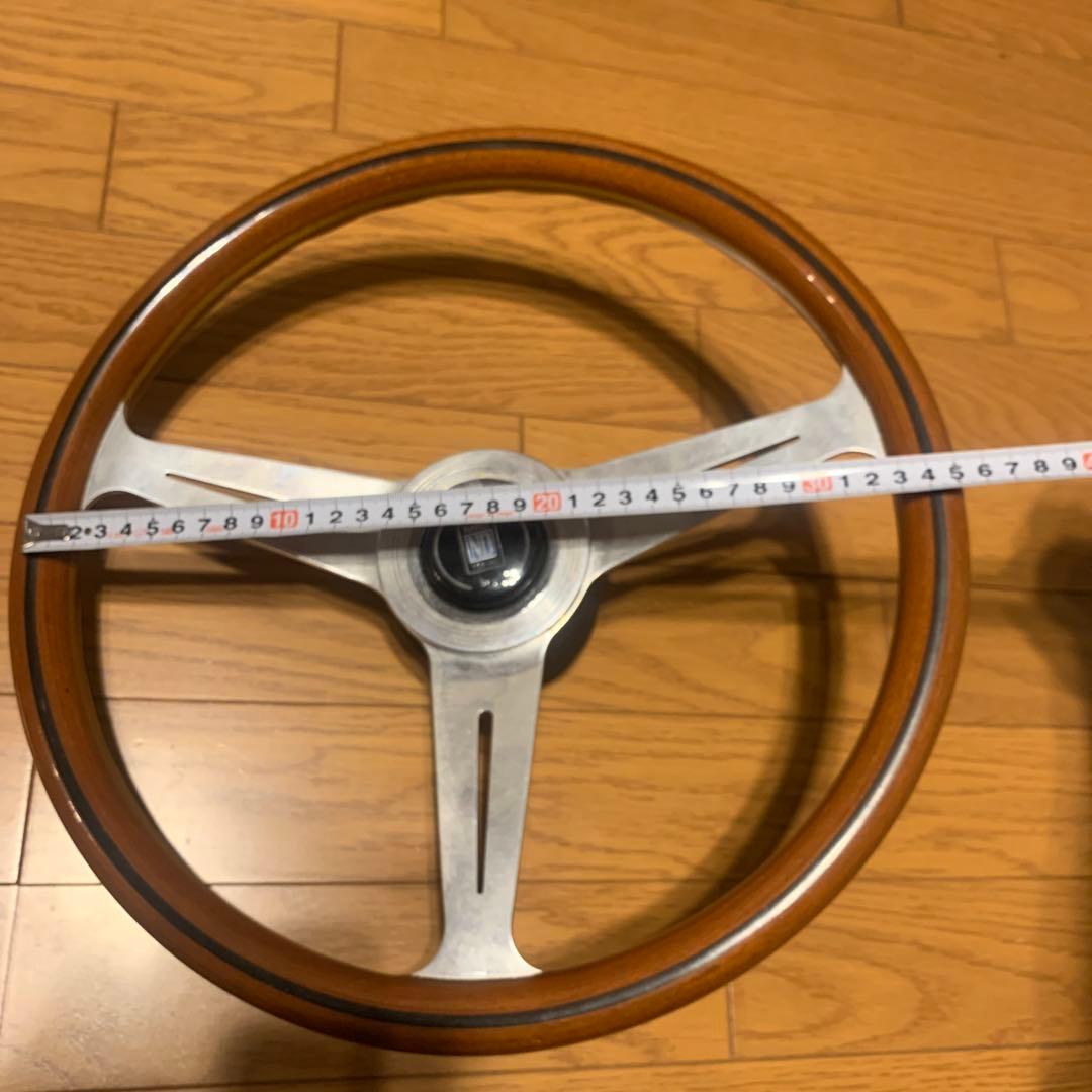美品ナルディNardi ウッドハンドル34cm ボス付きDATSUN日産サニー