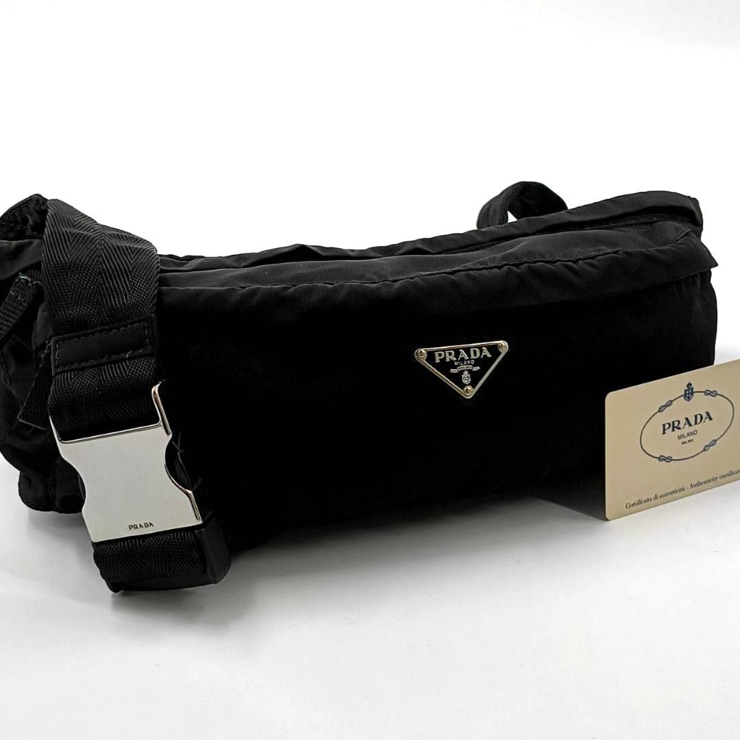 美品希少✨プラダ ウエストポーチ ボディバッグ ナイロン 三角ロゴ 黒 白タグ
