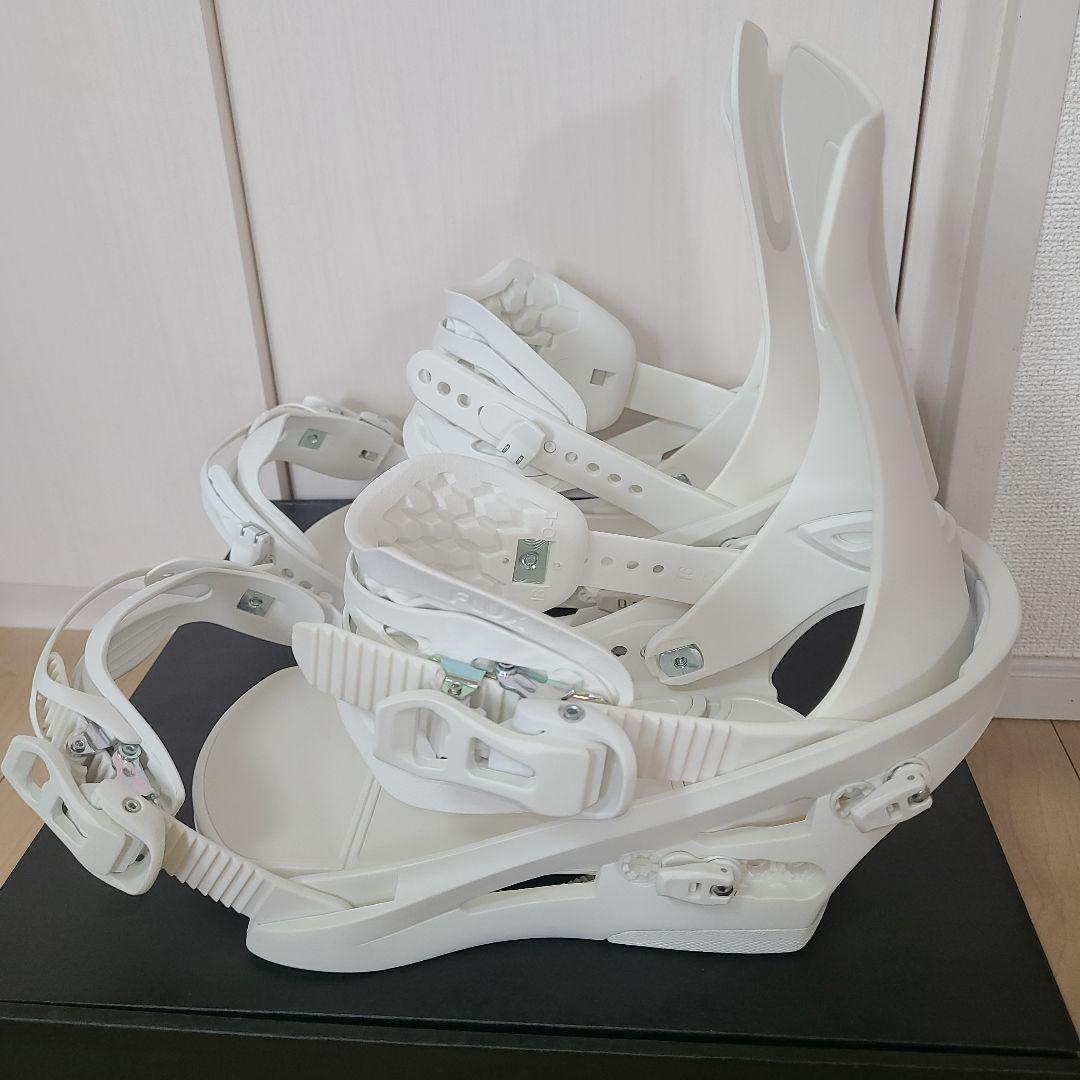 FLUX DS F250MW ビンディング M ホワイト