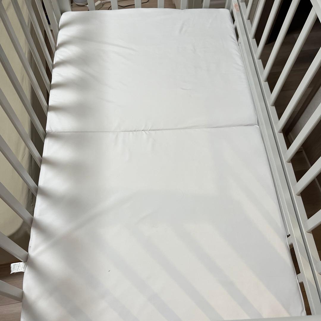 【美品マットレス&シーツ付】カトージ KATOJI ベビーベッド ハイポジション