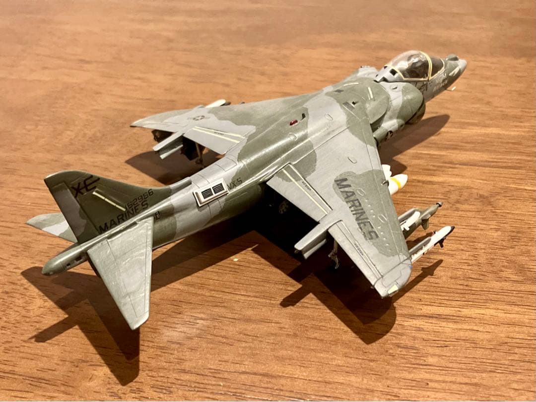 AV-8B ハリアー 1/72モデル　２機セット