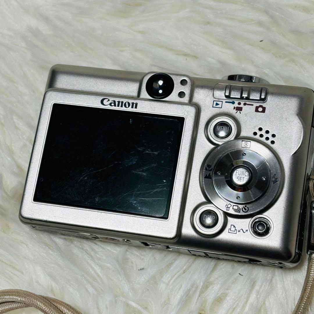 Canon IXY DIGITAL 50 本体と充電器