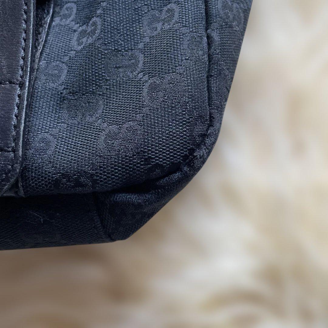 オールドグッチgucci メッセンジャーバッグ　ショルダーバッグ　ヴィンテージ