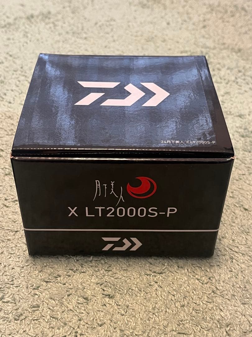 Daiwa LT2000S-P スピニングリール　月下美人