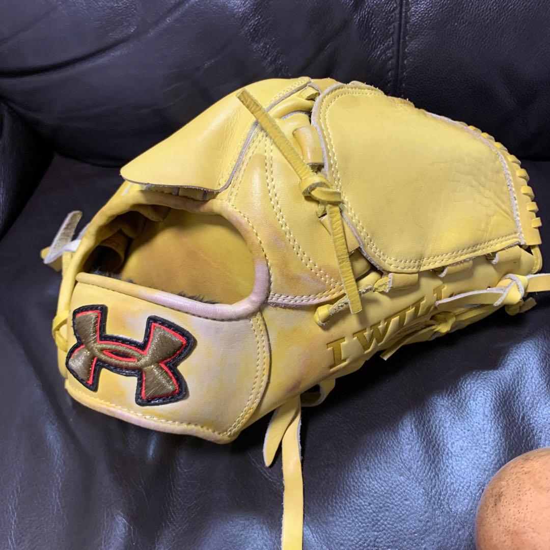アンダーアーマー 軟式投手用グローブ