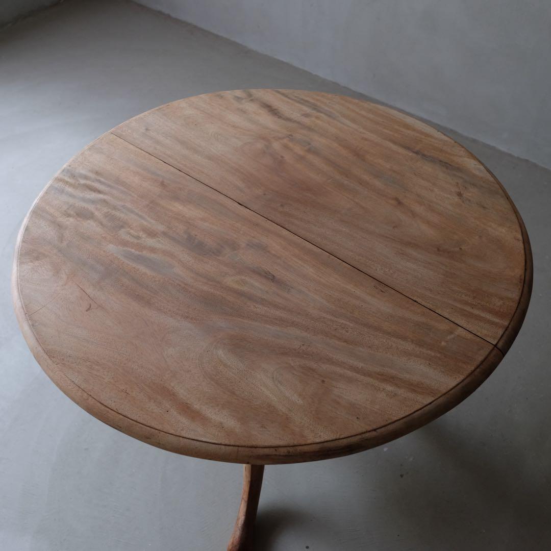 イギリスアンティーク ラウンドテーブル　ダイニングテーブル コーヒーテーブル