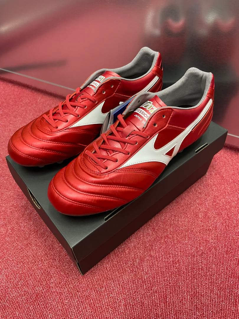 モレリア2 Japan（レッド×ホワイト）