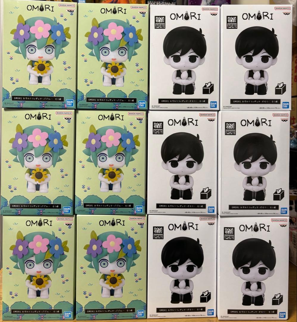 【各3個】 OMORI おすわりフィギュア　オモリ　バジル