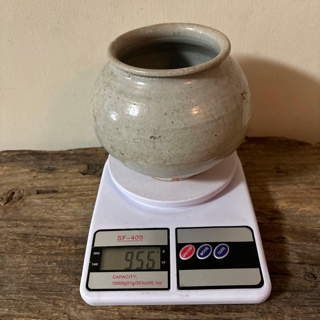 李朝壷　白磁　堅手　丸壷　塩笥壺　骨董　韓国オンギ　骨董品.アンティーク.古民芸