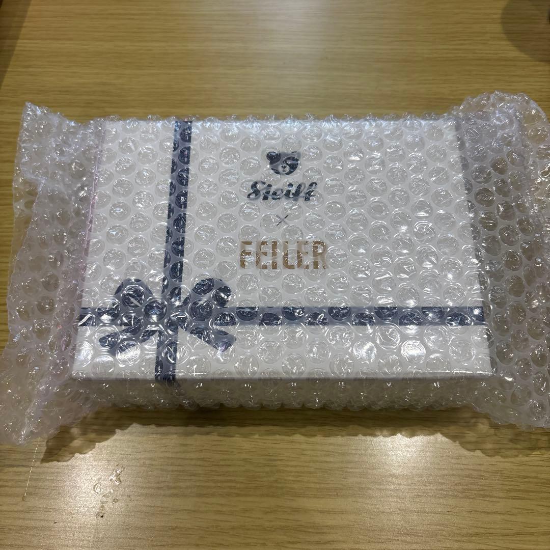 シュタイフ　フェイラー　コラボ　ハンカチ　テディベアキーリング　セット