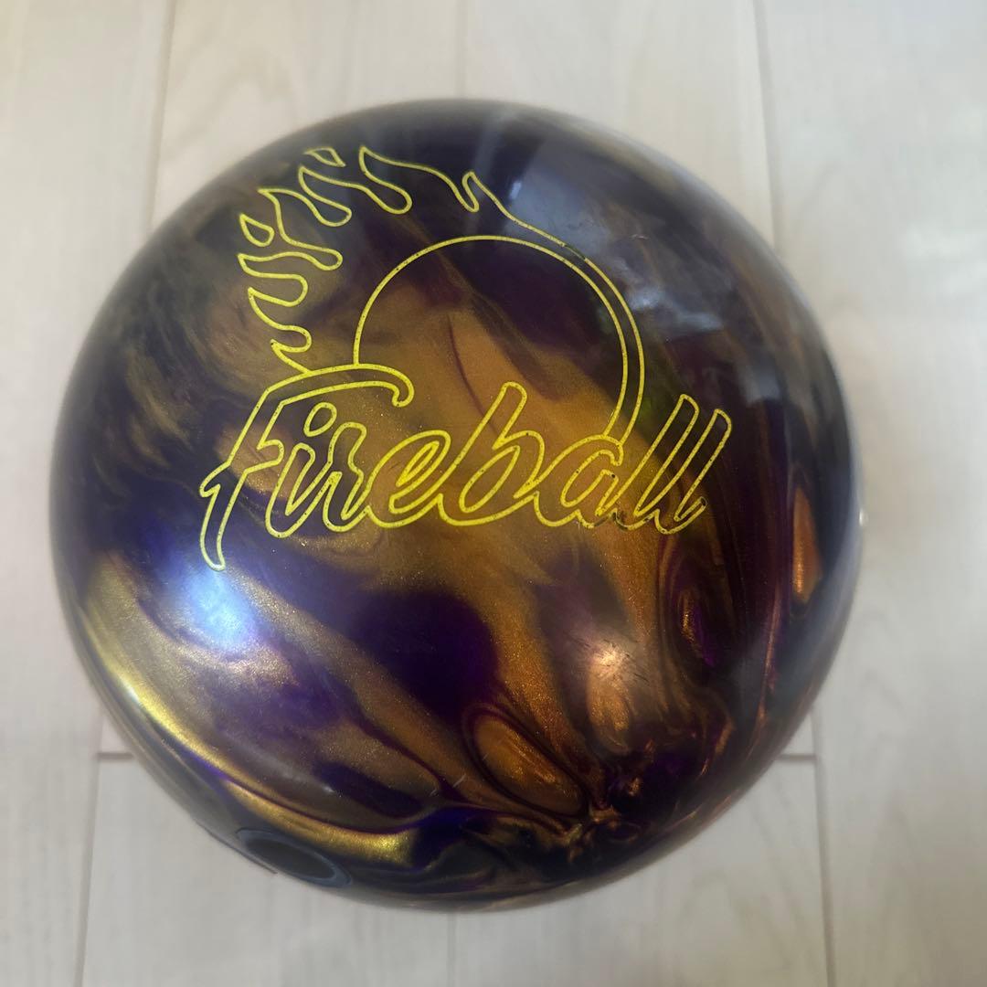 Ebonite Fireball ボウリングボール　15Ｐ中古