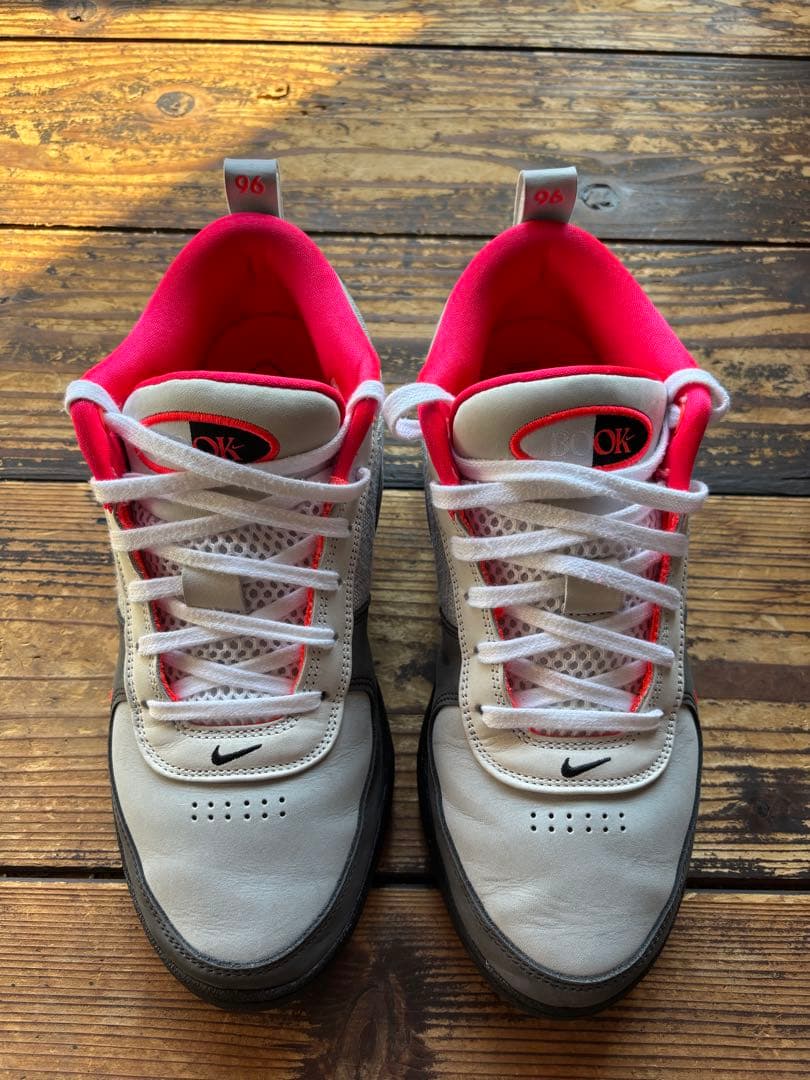 のんちゃんむうちゃん専用　Nike book 1 solar red 28.5