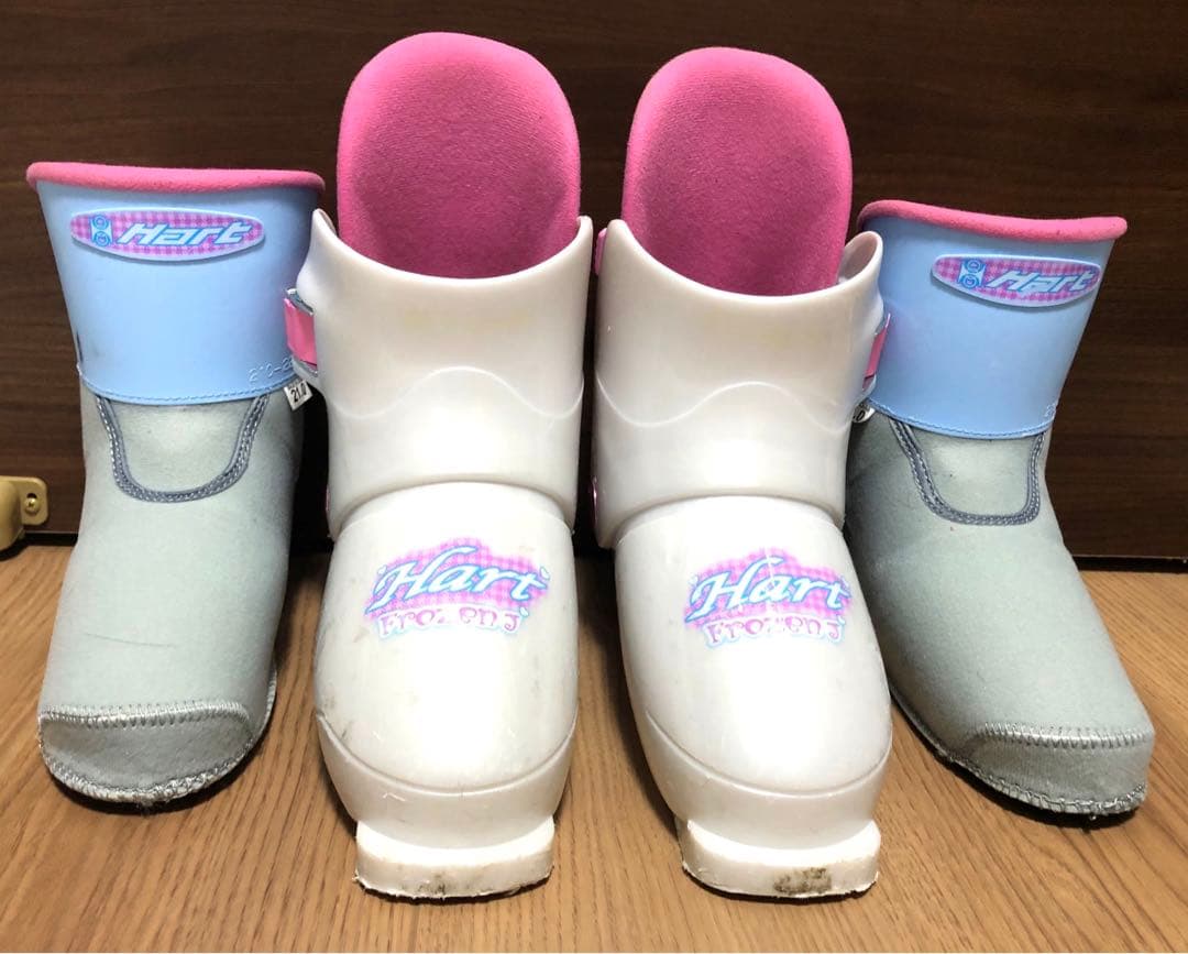 Hart スキー板とブーツセット