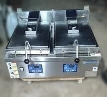 2023年11月製ニチワ電気自動餃子焼き機　2連NGM-5.6AC　3相200V