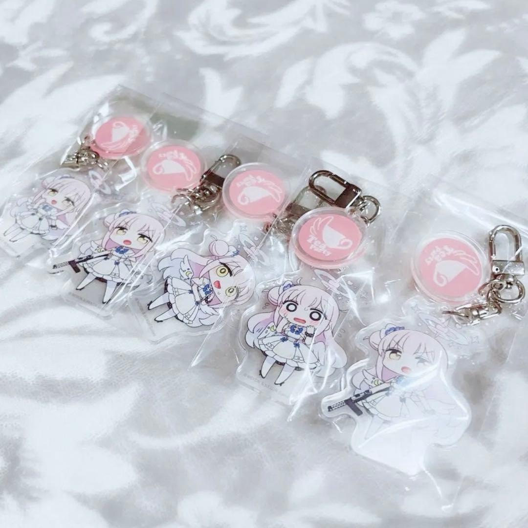 ブルーアーカイブ 韓国限定 ミカカフェ ミカ アクリルキーホルダーセット 5個