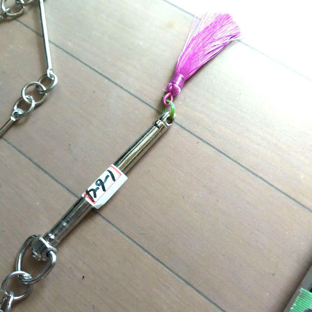 E武具 四種 ①09ヌンチャク、②030501丸サイ、⓷04九節鞭 ④模造刀