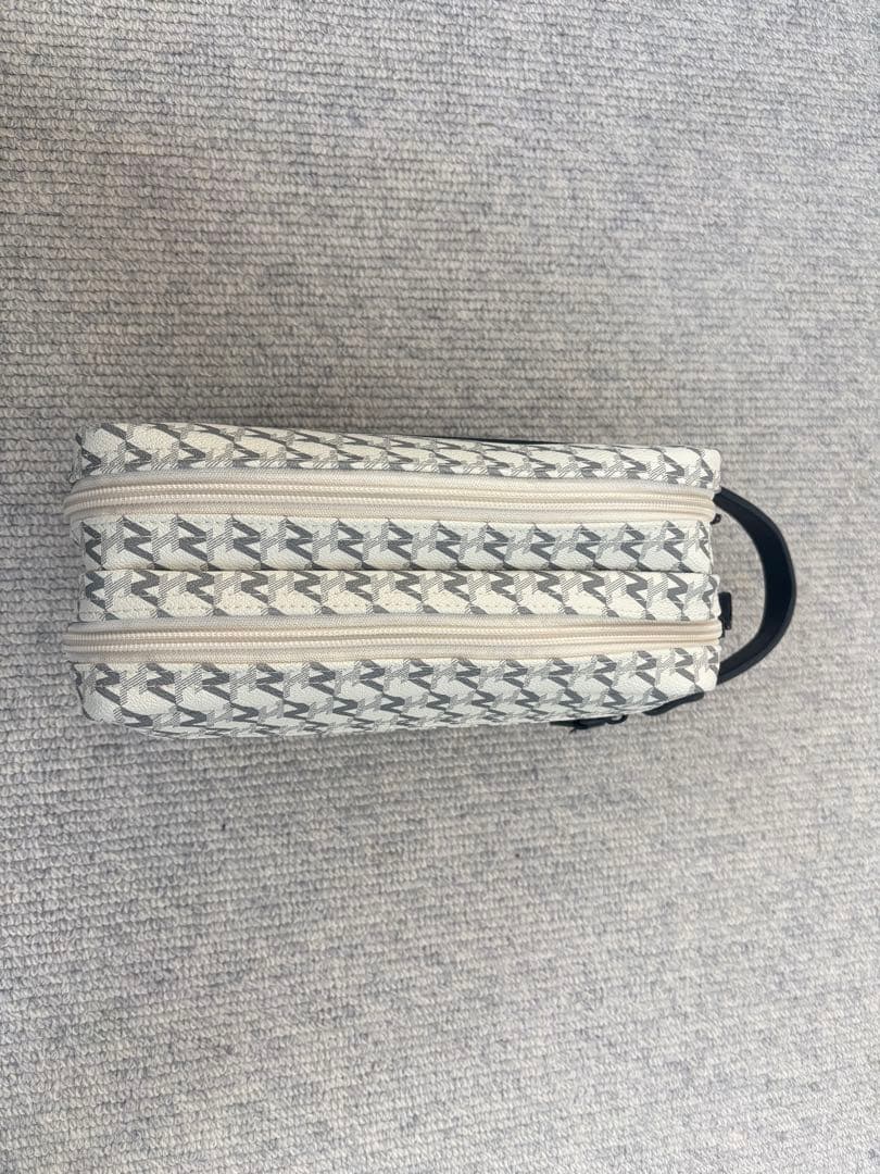 【新品未使用（タグなし）】ZERO HALLIBURTON カートポーチ