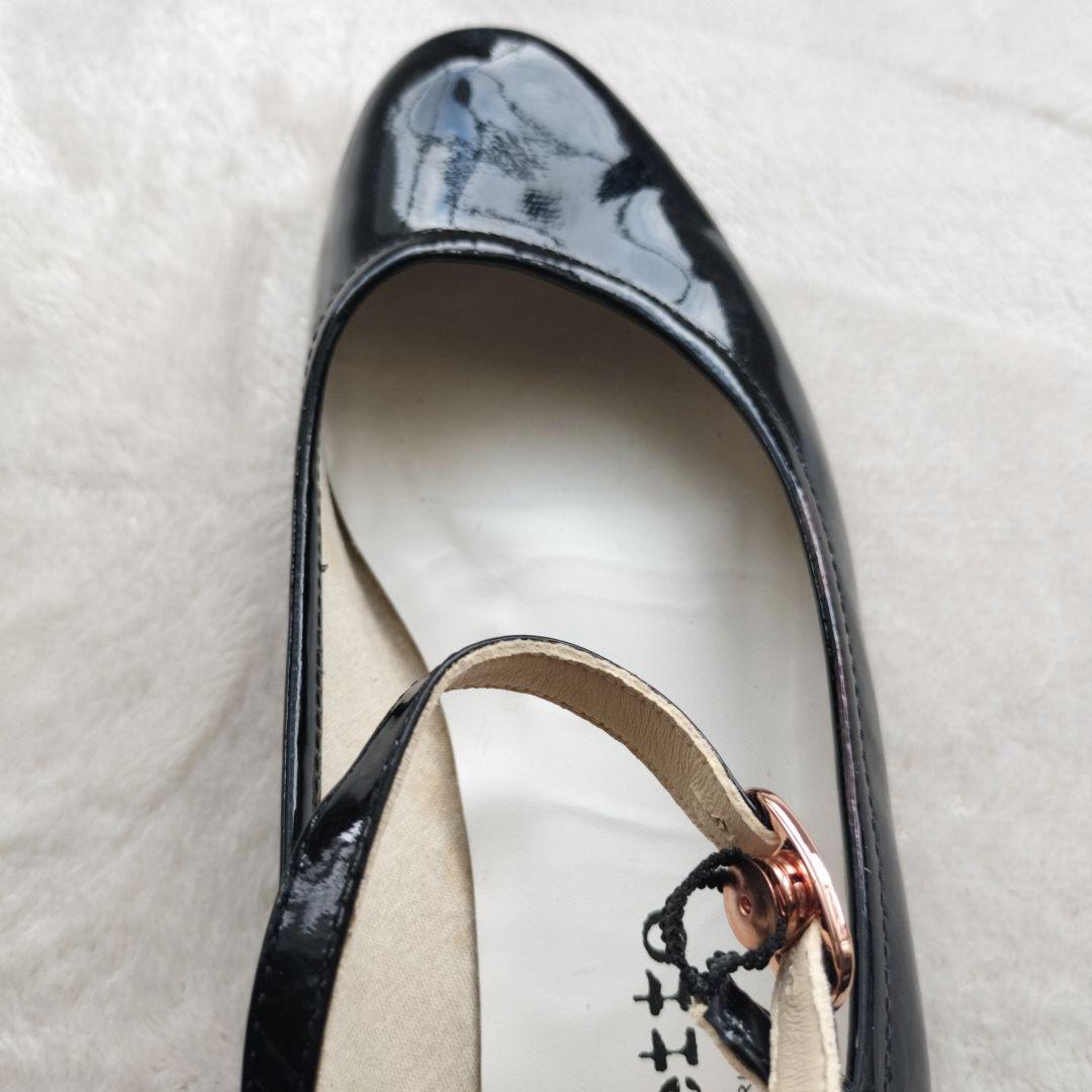 レペット　エナメル　フラットシューズ　ブラック　ベルト　サイズ38 ゴールド金具