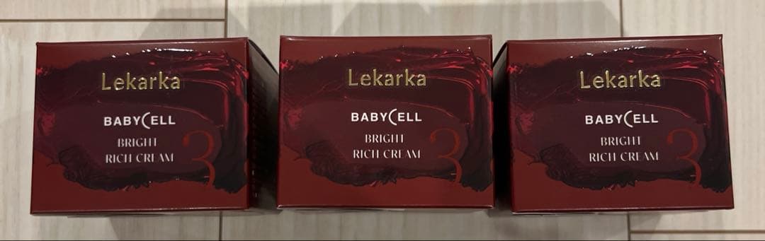 LEKARKAブライトリッチクリーム