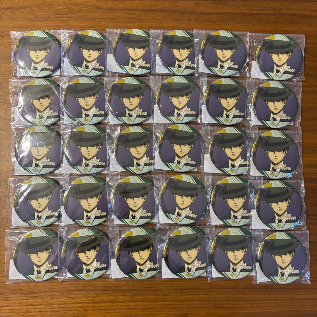 進撃の巨人 リヴァイ缶バッジ 30点