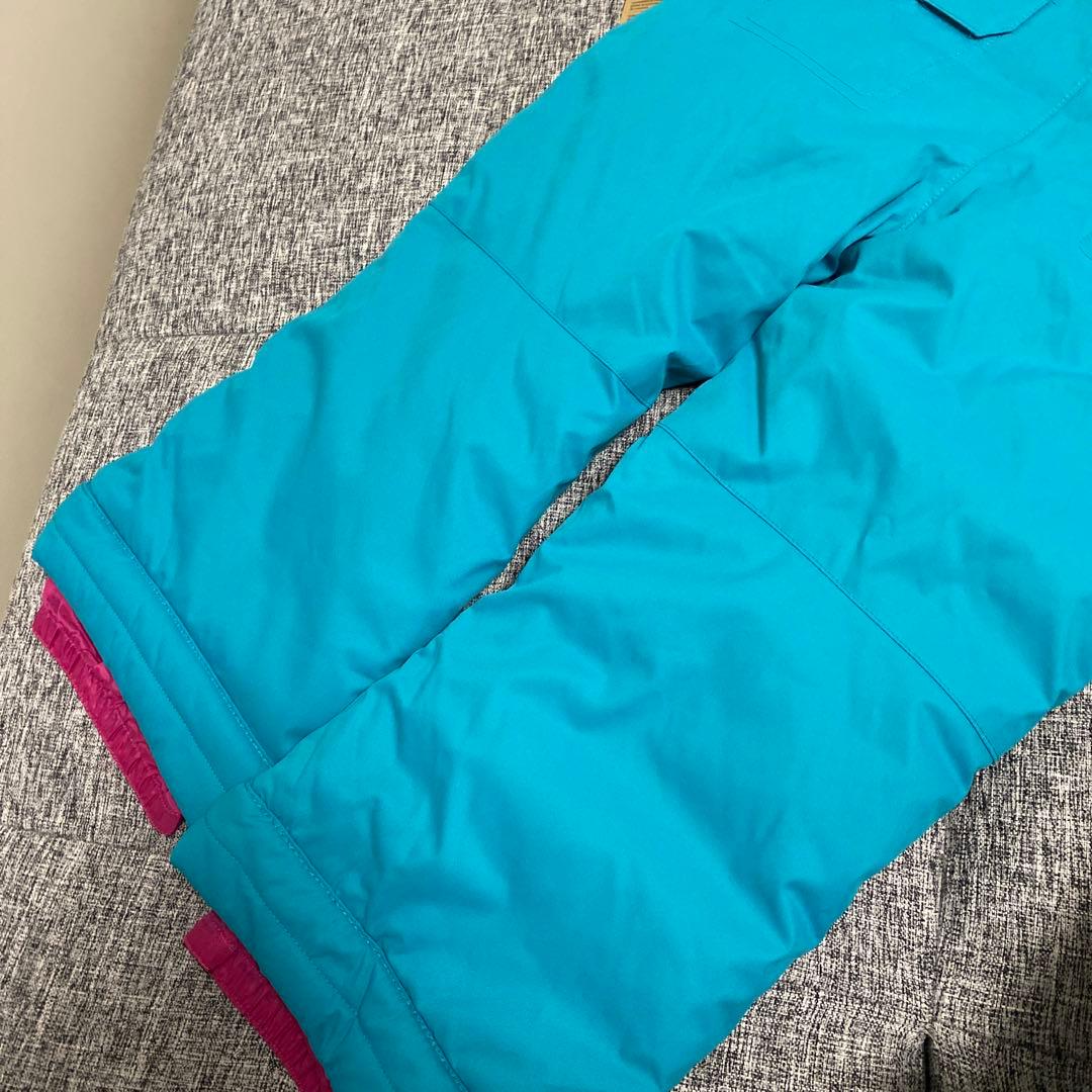 新品未使用　バートン　スノボウェア　ジャンプスーツ　つなぎ120ぐらい　ガールズ