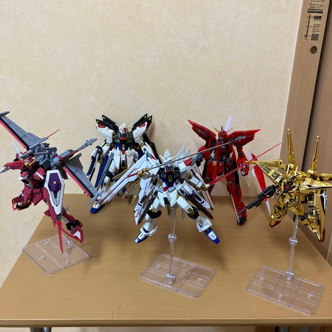 断捨離ガンプラ　1/144 三体　1/100 二体