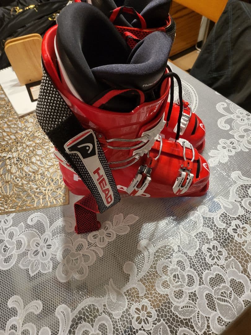 HEAD ブーツとスキー板26.5。